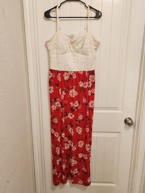 Candies Dress Women Size XXL Red & White Floral Strappy Maxi Slits Lace